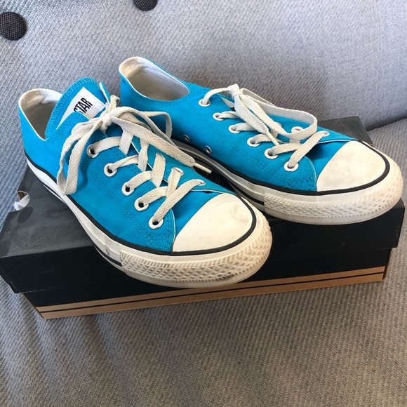 Converse Chuck Taylor All Star Low Tops - Picture 2 of 4